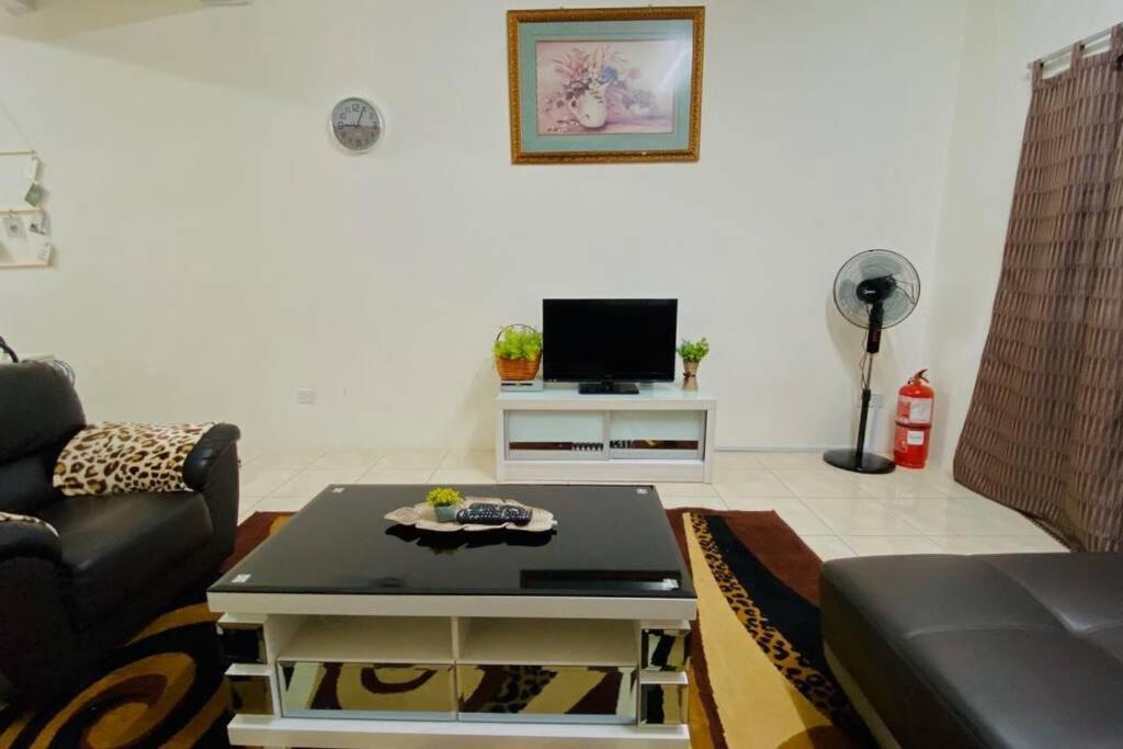 Lily Vacation Home At Cameron Highlands - 12 Pax,Free Wifi W Carporch Tanah Rata Dış mekan fotoğraf