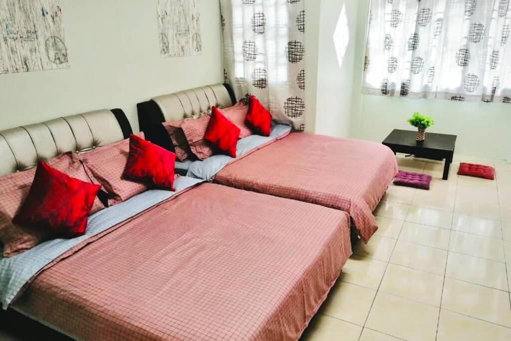 Lily Vacation Home At Cameron Highlands - 12 Pax,Free Wifi W Carporch Tanah Rata Dış mekan fotoğraf
