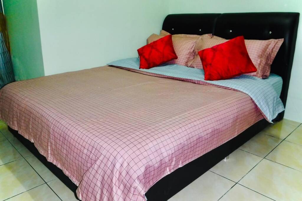 Lily Vacation Home At Cameron Highlands - 12 Pax,Free Wifi W Carporch Tanah Rata Dış mekan fotoğraf